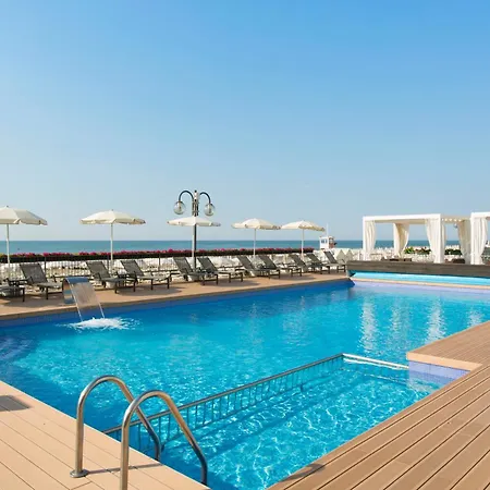 Victoria Frontemare & Hotel Lido di Jesolo