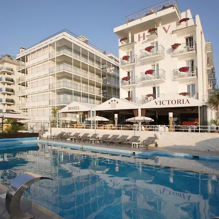 Hotel Victoria Frontemare & 4*